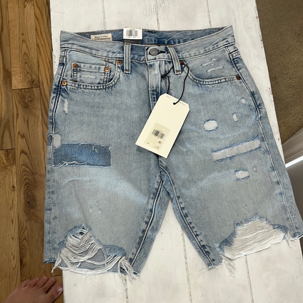 Levi’s 412 Jean shorts NWT